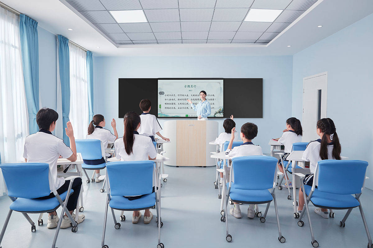 教學(xué)體驗起飛!自主創(chuàng)新產(chǎn)品為教育信息化疊buff_數(shù)字化_麒麟_系統(tǒng)